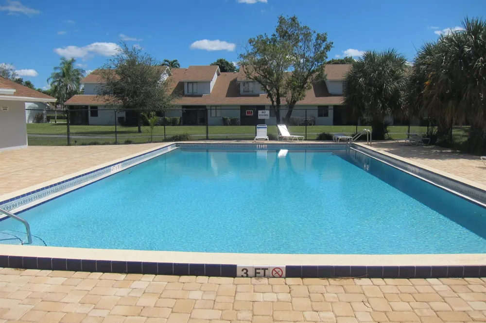 1517 Woodbridge Lakes Circle West Palm Beach, FL 33406