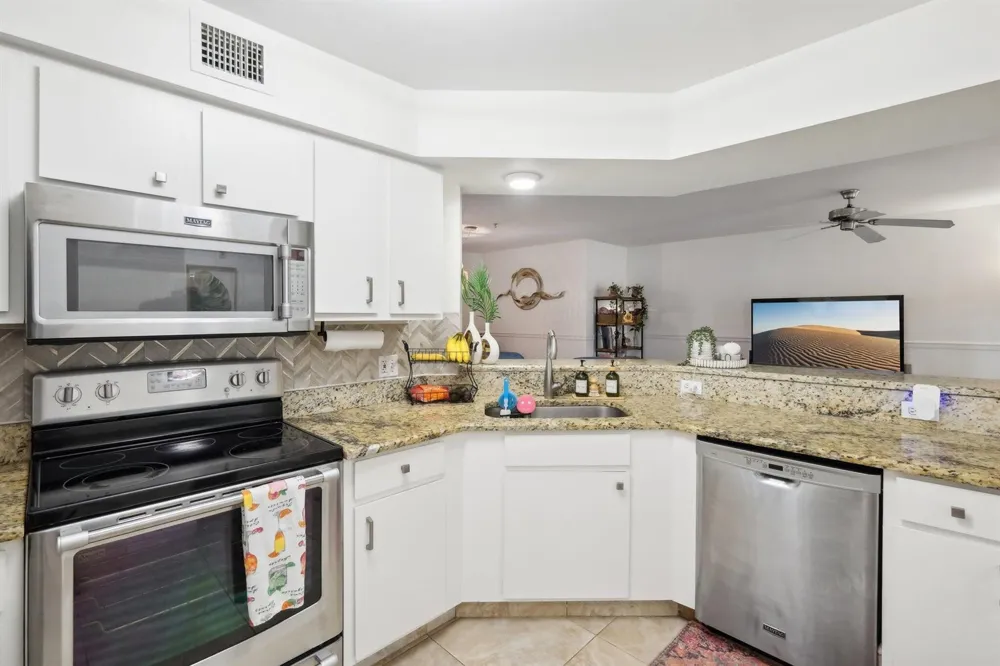 300 Scotia Drive #3040 Hypoluxo, FL 33462