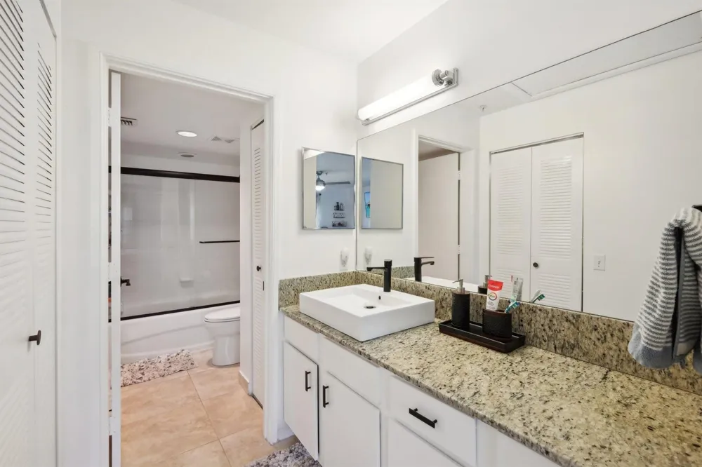 300 Scotia Drive #3040 Hypoluxo, FL 33462