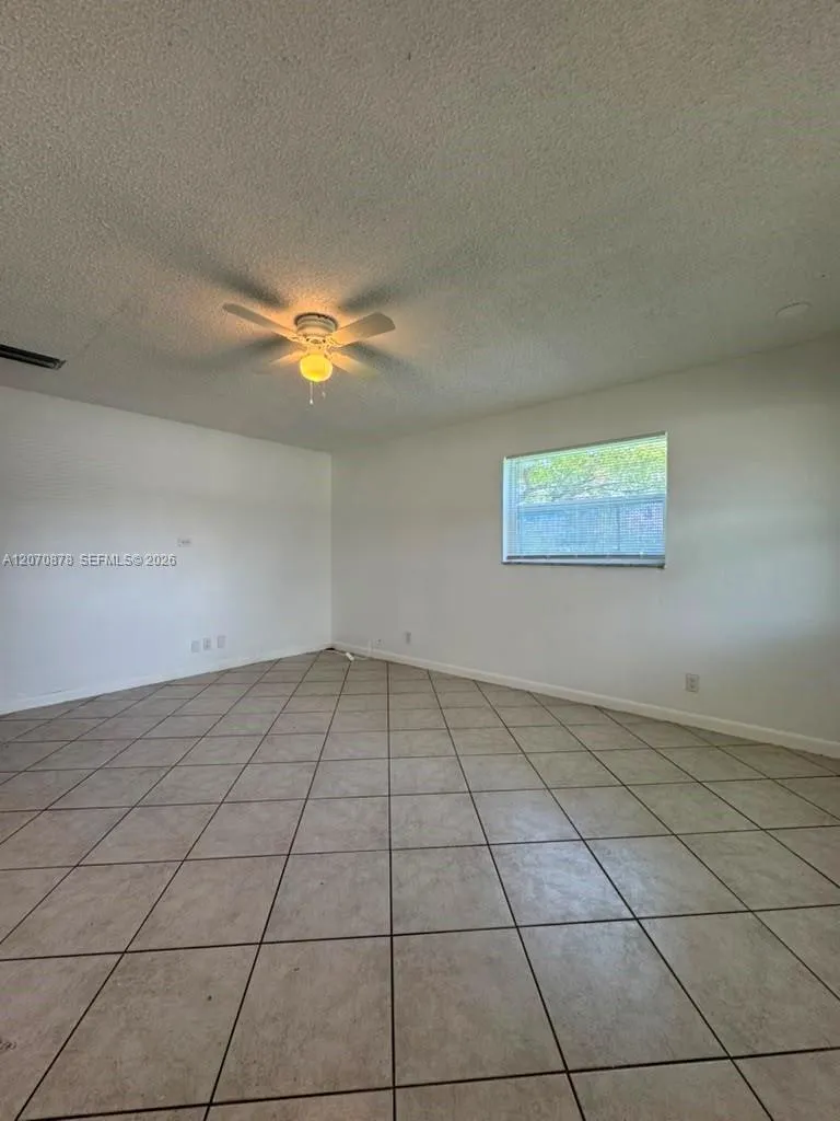 2394 NW 52nd Ct #2394 Tamarac, FL 33309