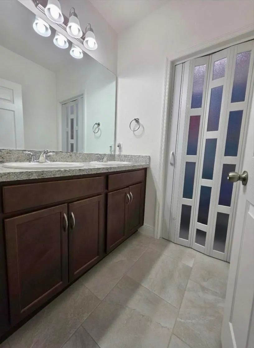 260 Hamlet Lp Davenport, FL 33837