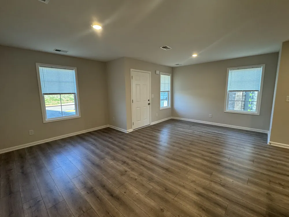 201 Mountaindale Dr Smyrna, TN 37167