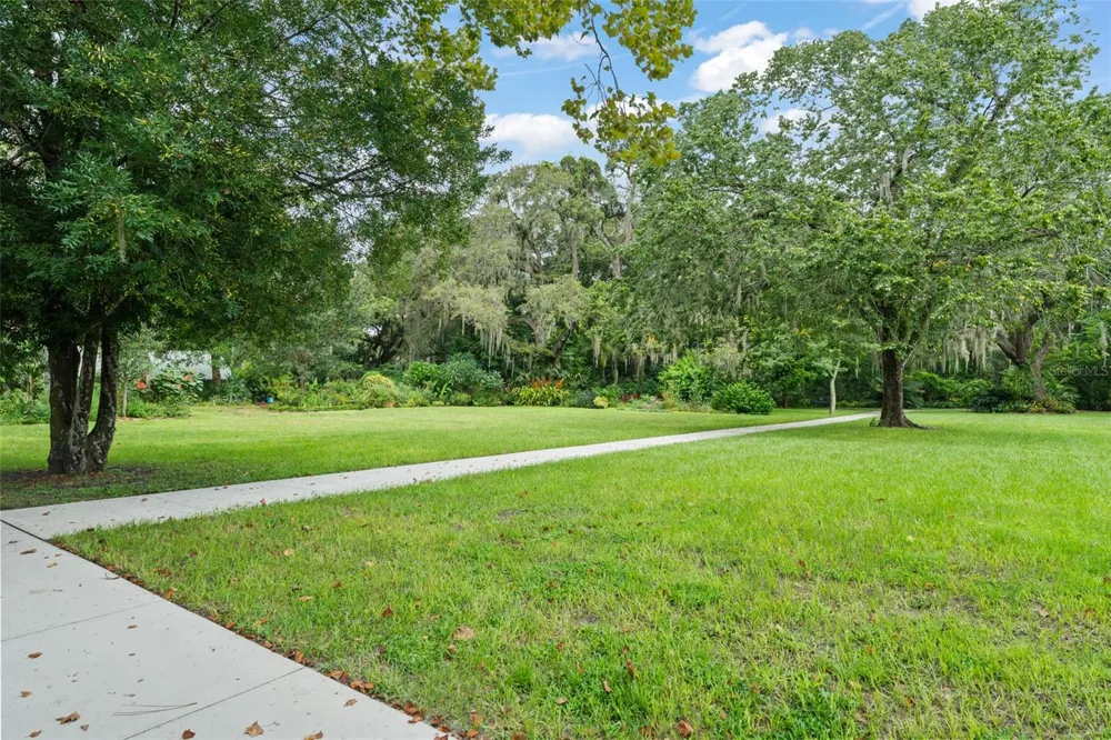 1250 S DENNING DR #Unit 233 Winter Park, FL 32789