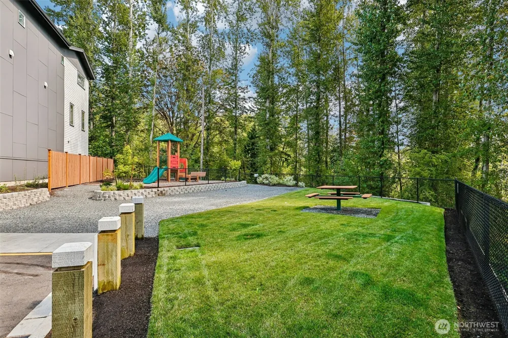 16723 Alderwood Mall Parkway #A7 Lynnwood, WA 98037