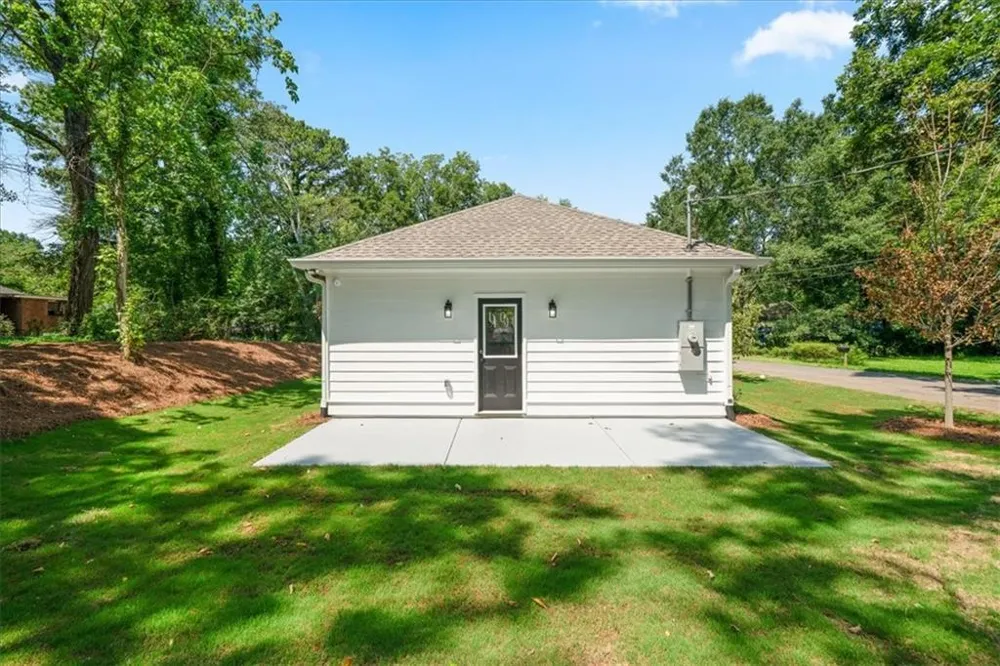 1212 Patricia Davis Drive Clarkston, GA 30021