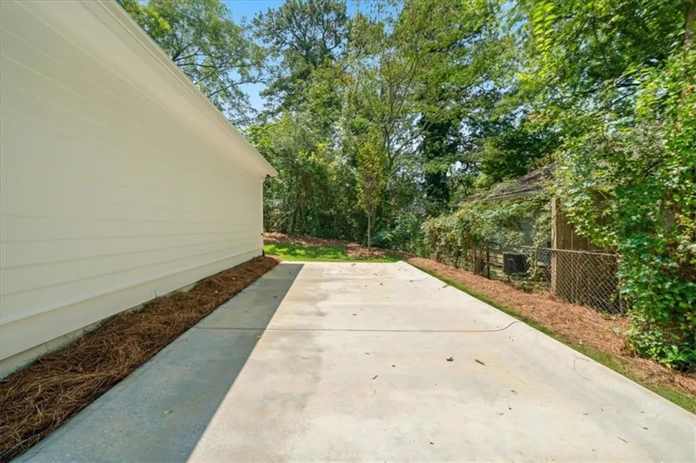 1212 Patricia Davis Drive Clarkston, GA 30021