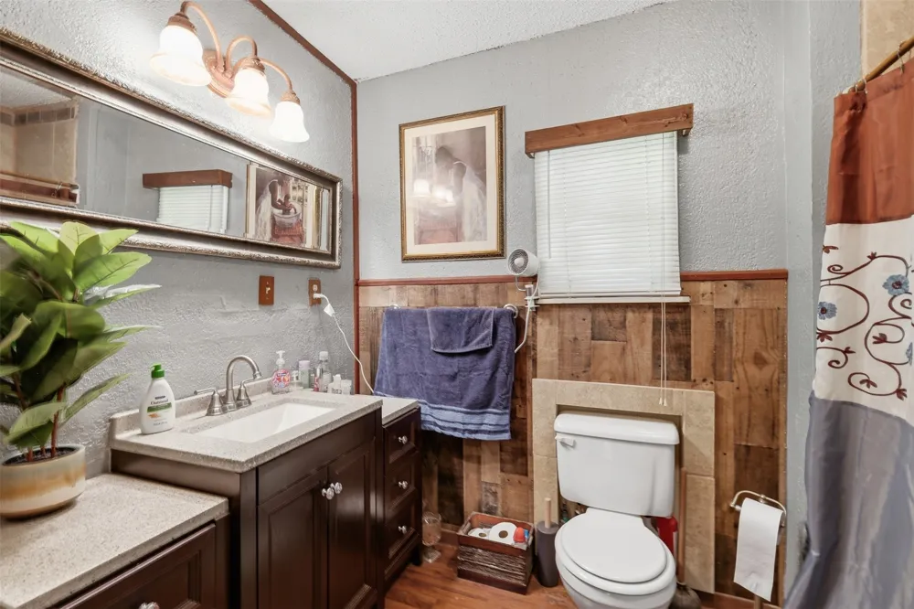 2868 State Highway 37 Clarksville, TX 75426