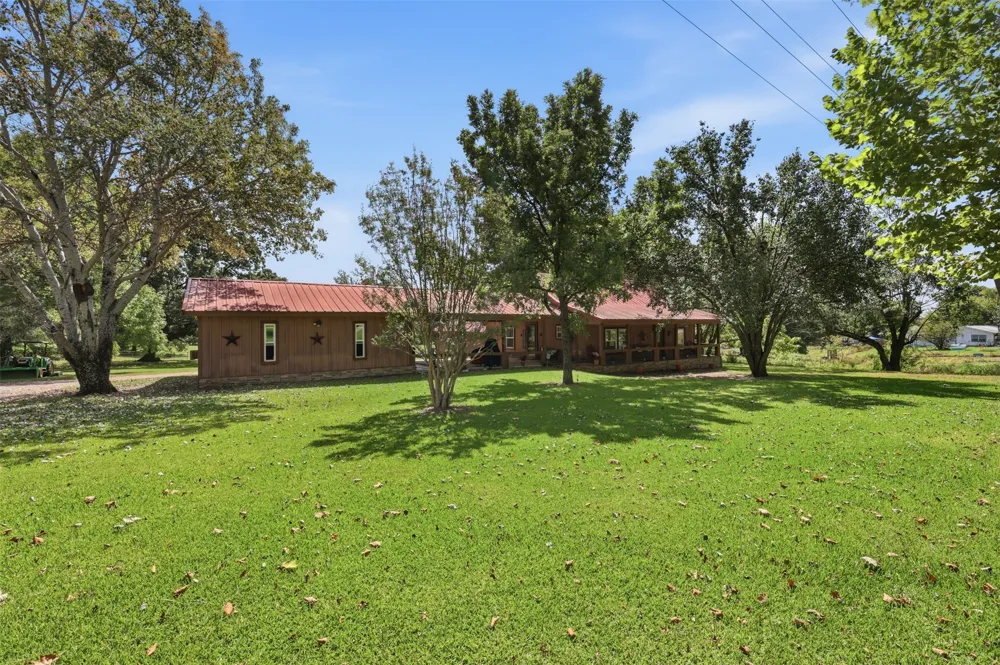 2868 State Highway 37 Clarksville, TX 75426