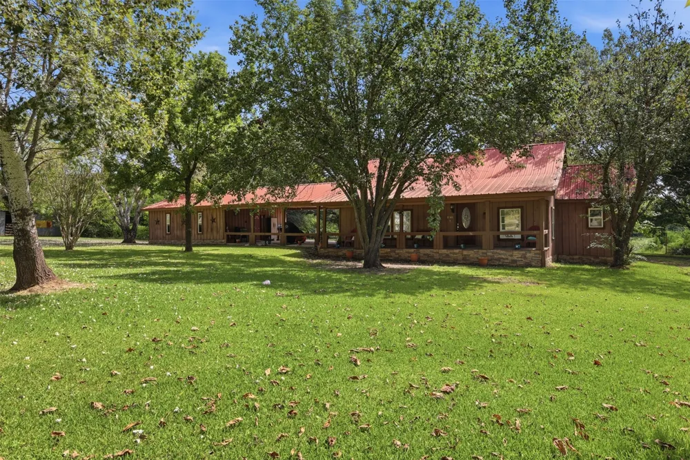 2868 State Highway 37 Clarksville, TX 75426
