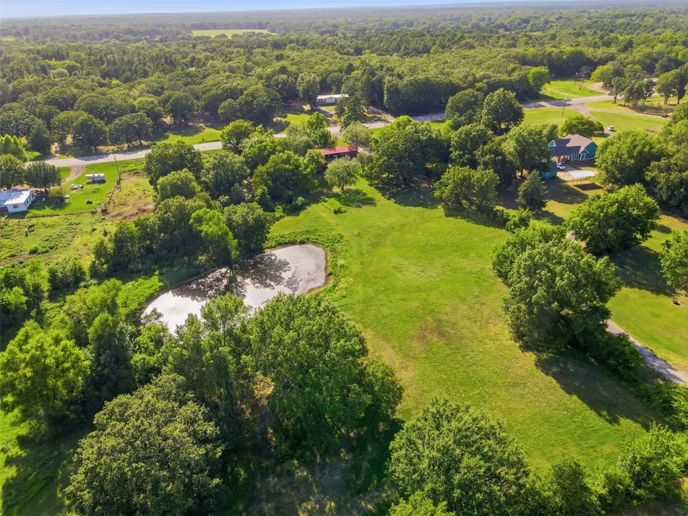 2868 State Highway 37 Clarksville, TX 75426