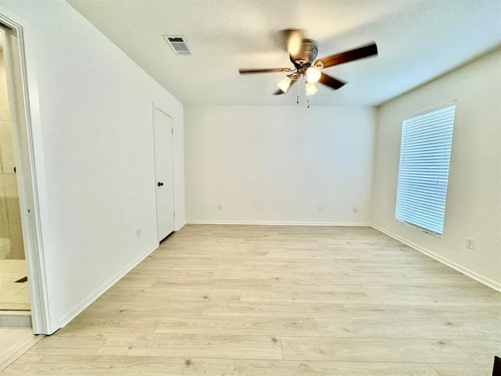 495 Yorktown Lane Beaumont, TX 77707
