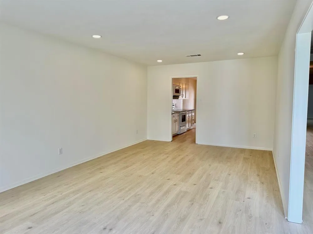 495 Yorktown Lane Beaumont, TX 77707