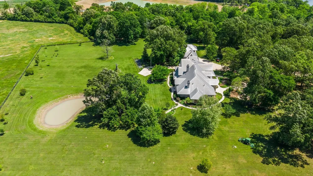 11900 Womack Cemetery Road Montgomery, TX 77316
