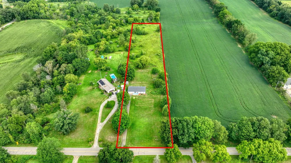 3238 Territorial Road Leslie, MI 49251