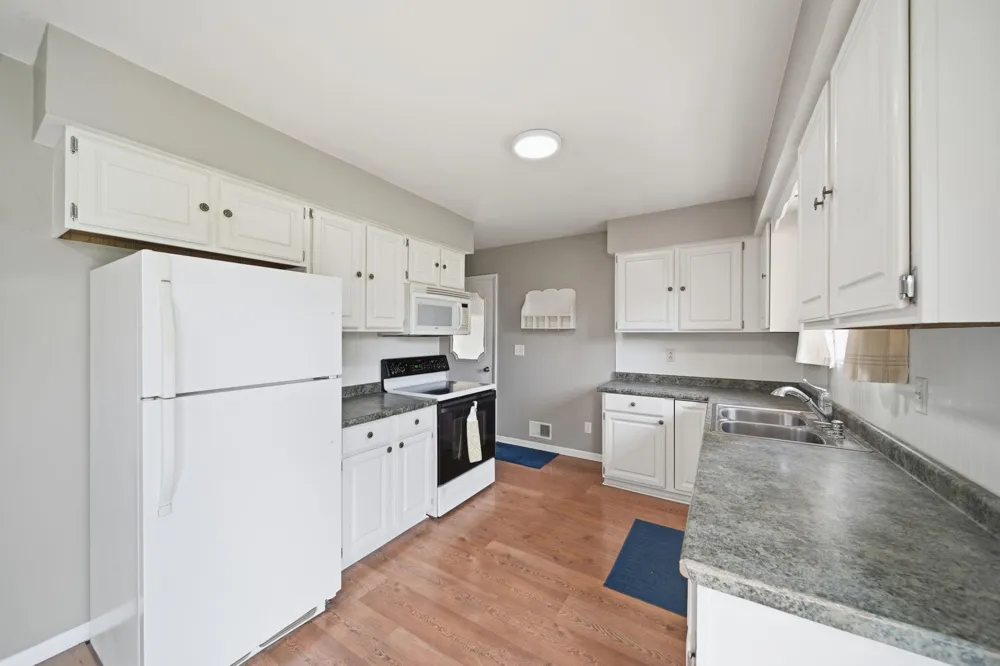 3238 Territorial Road Leslie, MI 49251