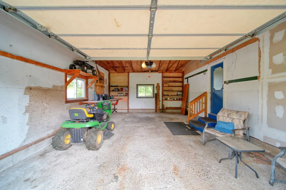 3238 Territorial Road Leslie, MI 49251