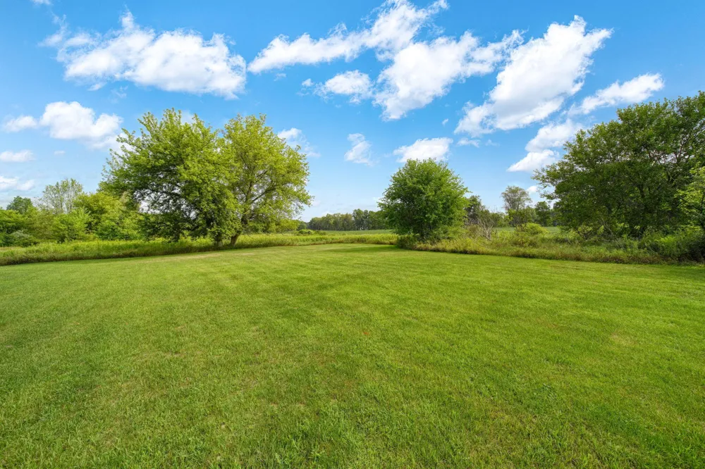 3238 Territorial Road Leslie, MI 49251