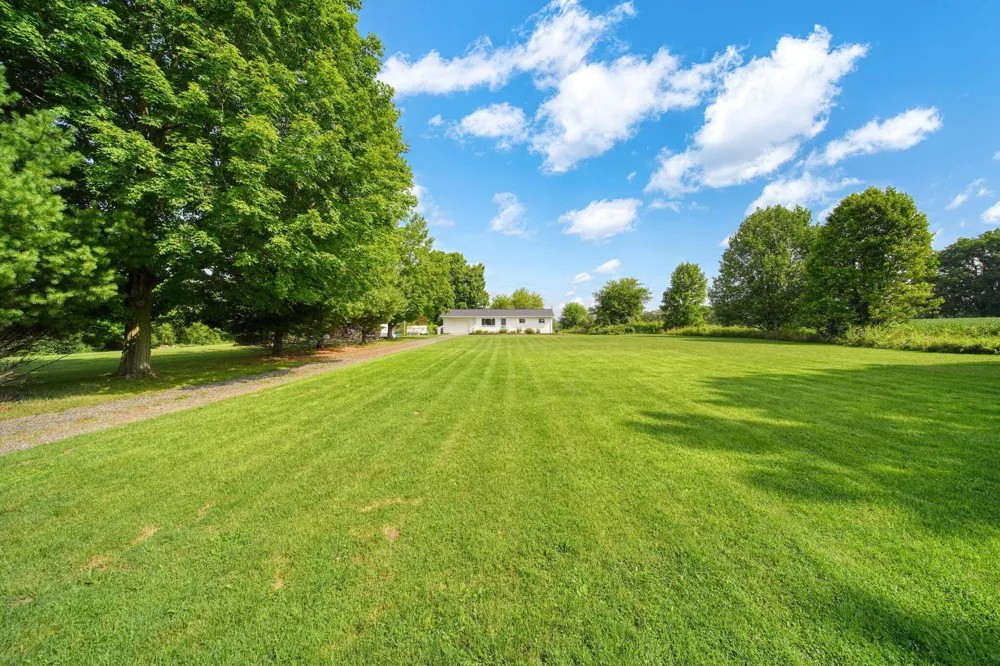 3238 Territorial Road Leslie, MI 49251