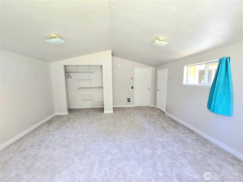 2225 State Route 105 Grayland, WA 98547