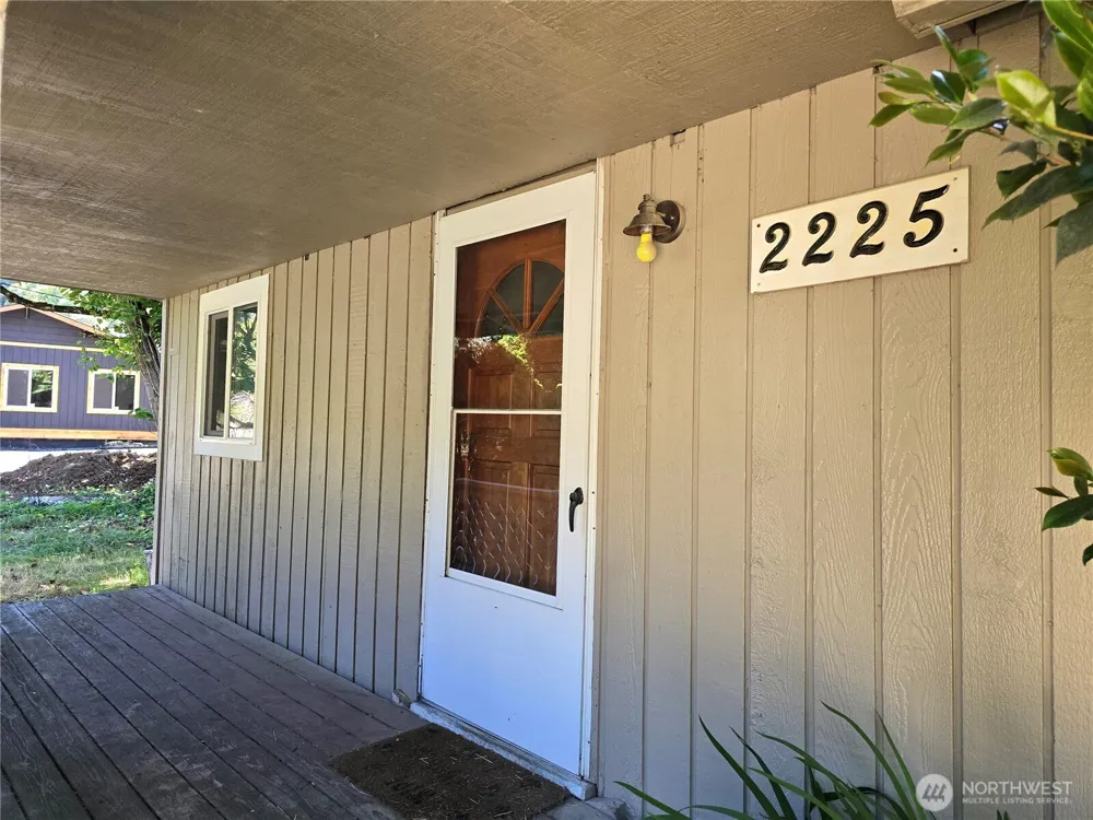 2225 State Route 105 Grayland, WA 98547