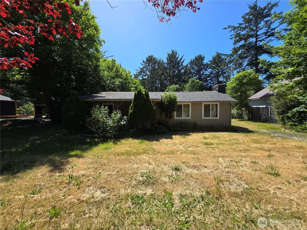2225 State Route 105 Grayland, WA 98547