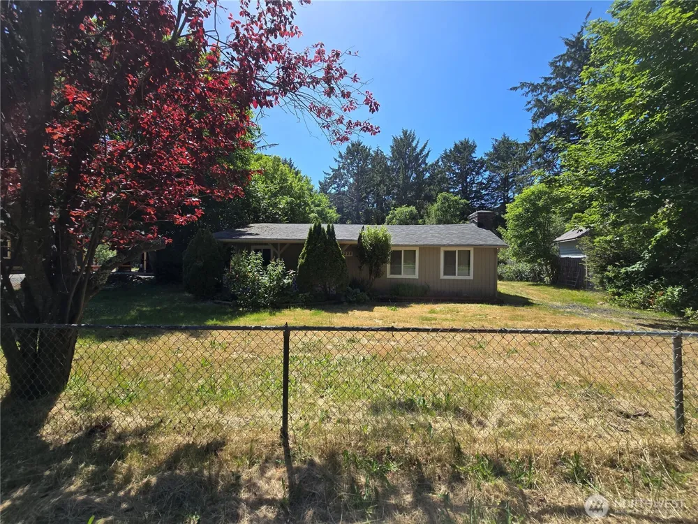 2225 State Route 105 Grayland, WA 98547