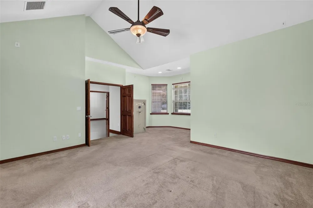 4617 ROUND LAKE ROAD Apopka, FL 32712
