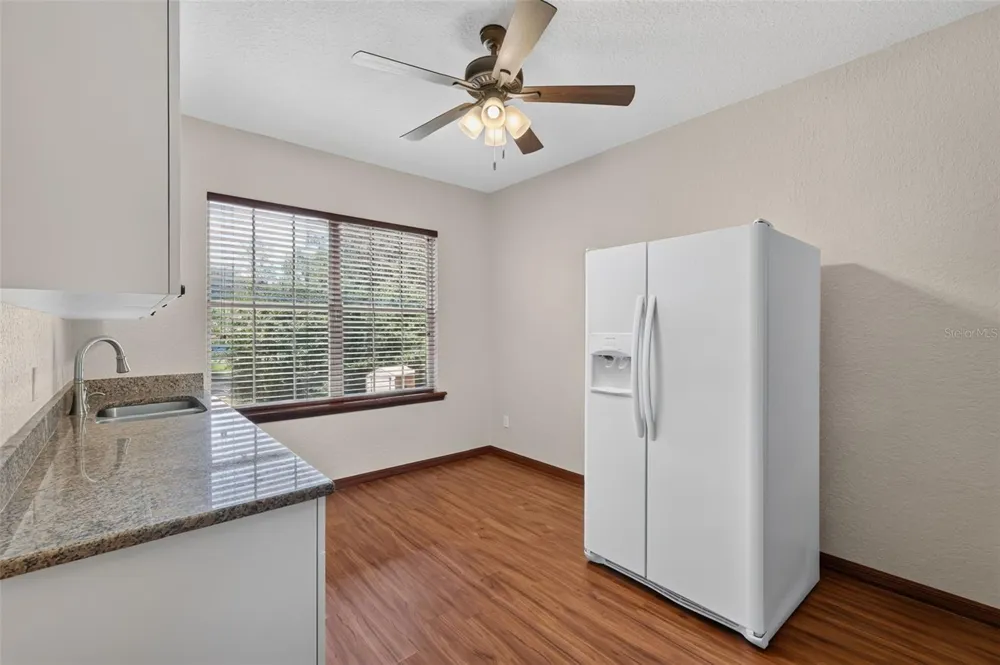 4617 ROUND LAKE ROAD Apopka, FL 32712