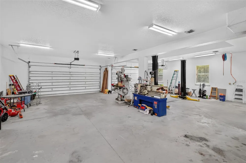 4617 ROUND LAKE ROAD Apopka, FL 32712