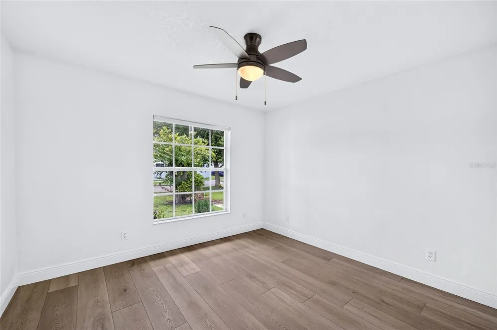 2001 LINCOLN AVENUE Tampa, FL 33607