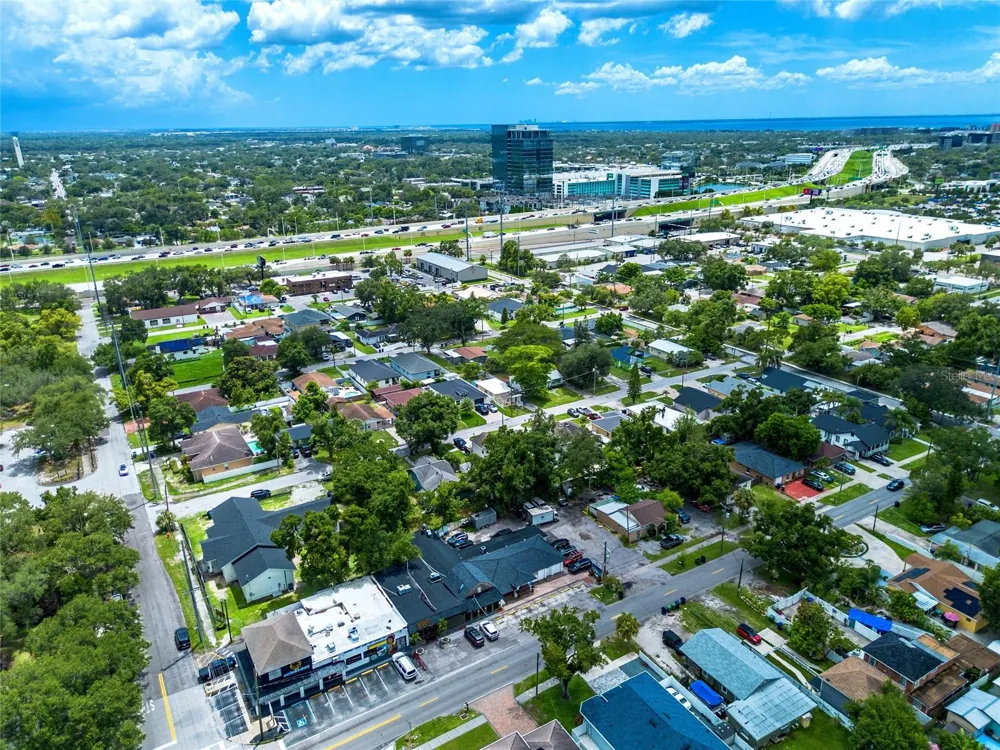 2001 LINCOLN AVENUE Tampa, FL 33607