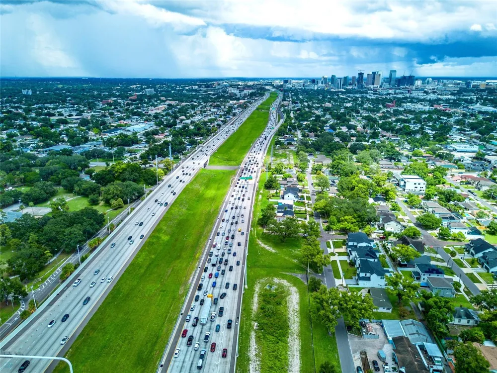 2001 LINCOLN AVENUE Tampa, FL 33607