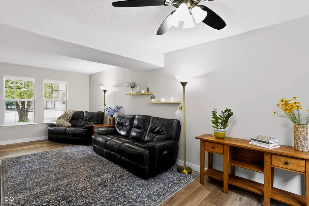 10407 Runview Circle Fishers, IN 46038