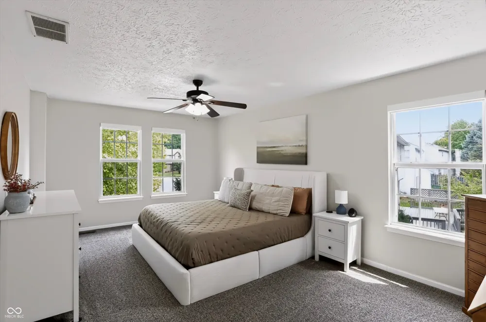 10407 Runview Circle Fishers, IN 46038