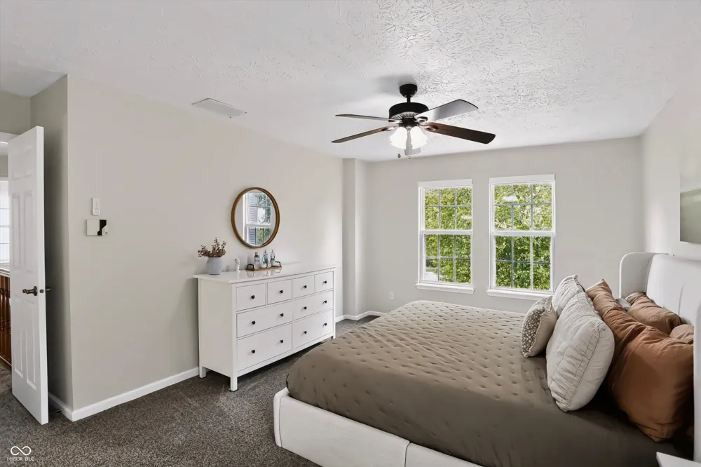 10407 Runview Circle Fishers, IN 46038