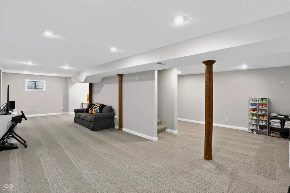 10407 Runview Circle Fishers, IN 46038