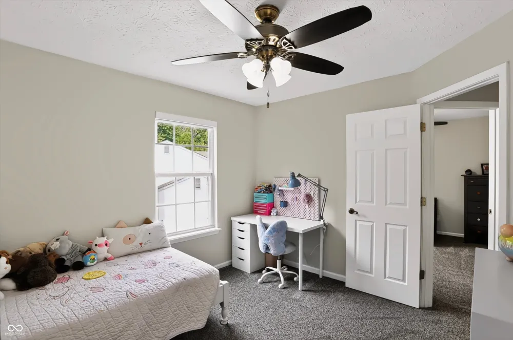 10407 Runview Circle Fishers, IN 46038