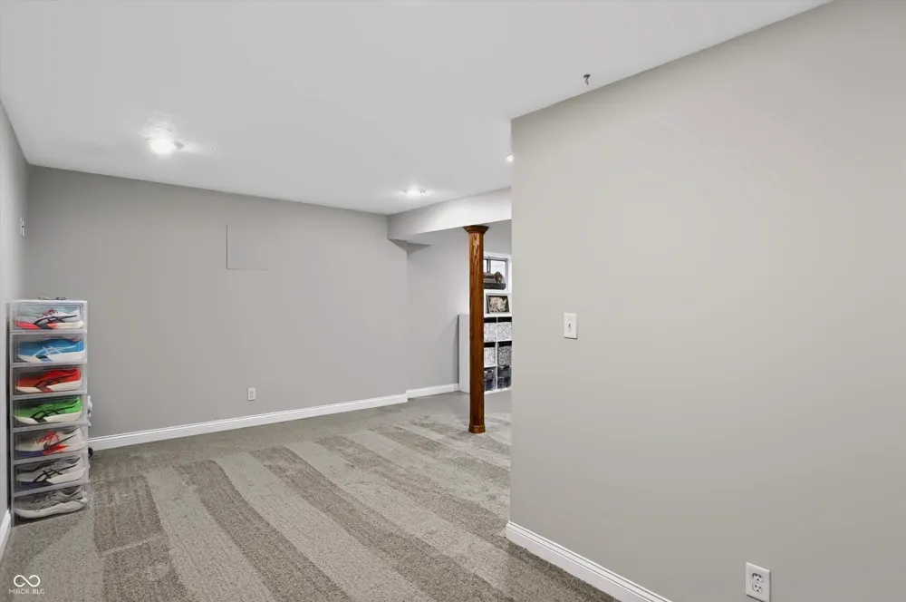10407 Runview Circle Fishers, IN 46038