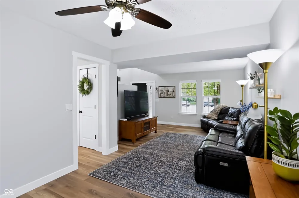 10407 Runview Circle Fishers, IN 46038