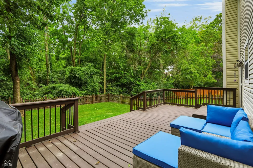 10407 Runview Circle Fishers, IN 46038