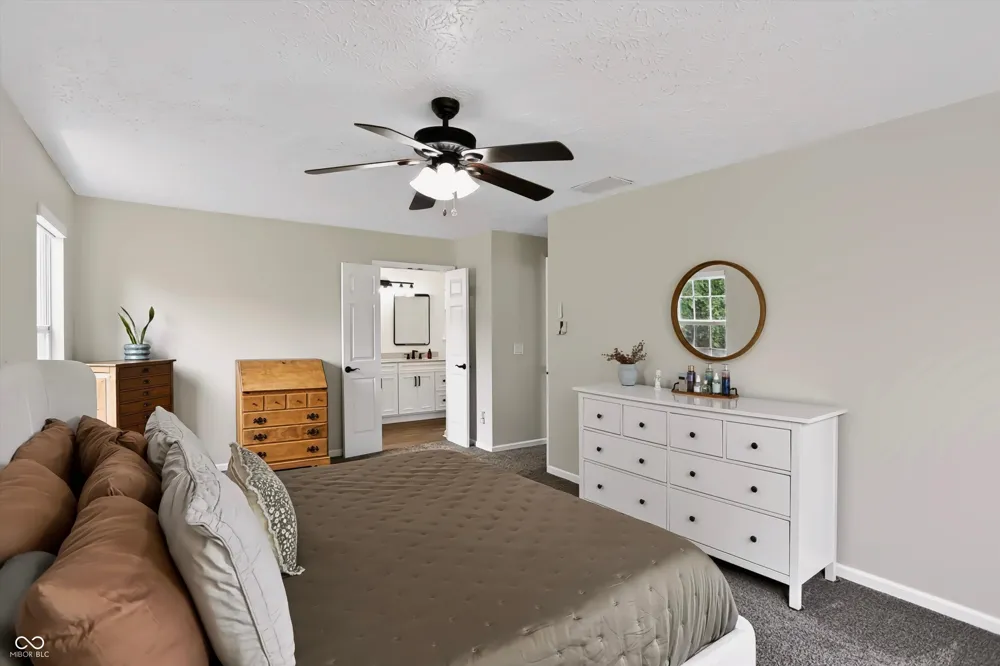 10407 Runview Circle Fishers, IN 46038