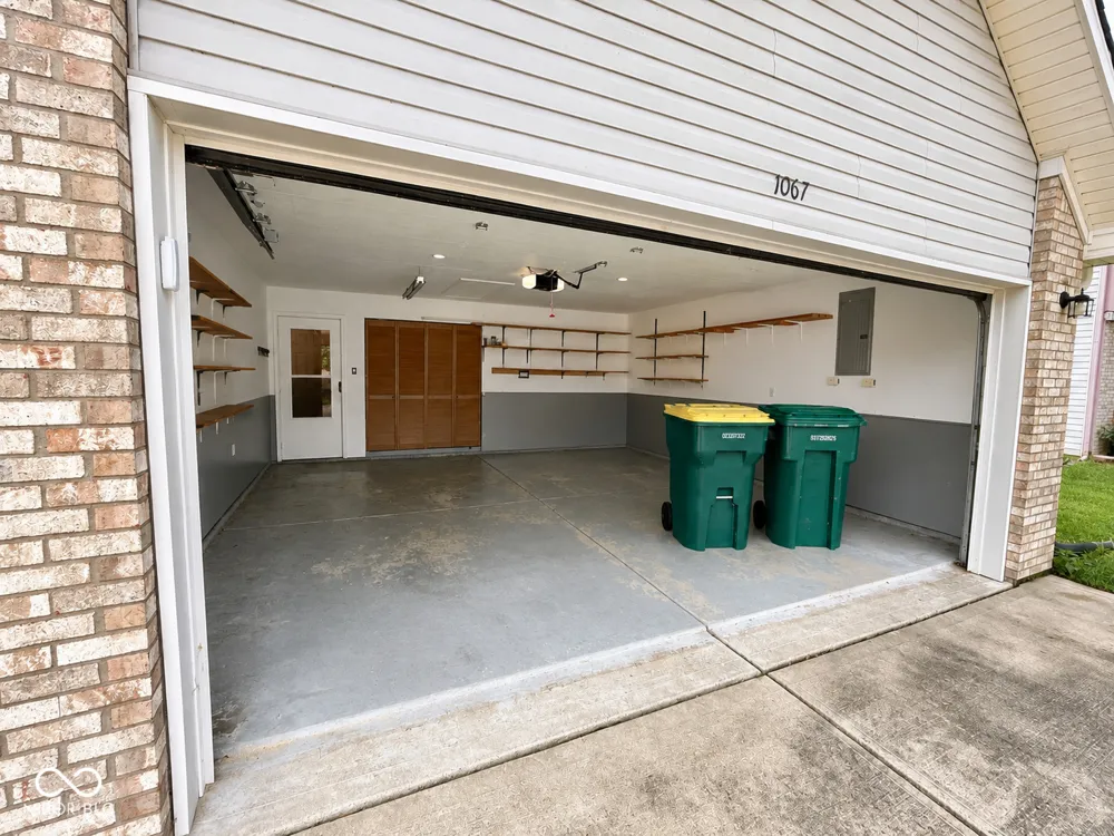 1067 Taurus Lane Franklin, IN 46131