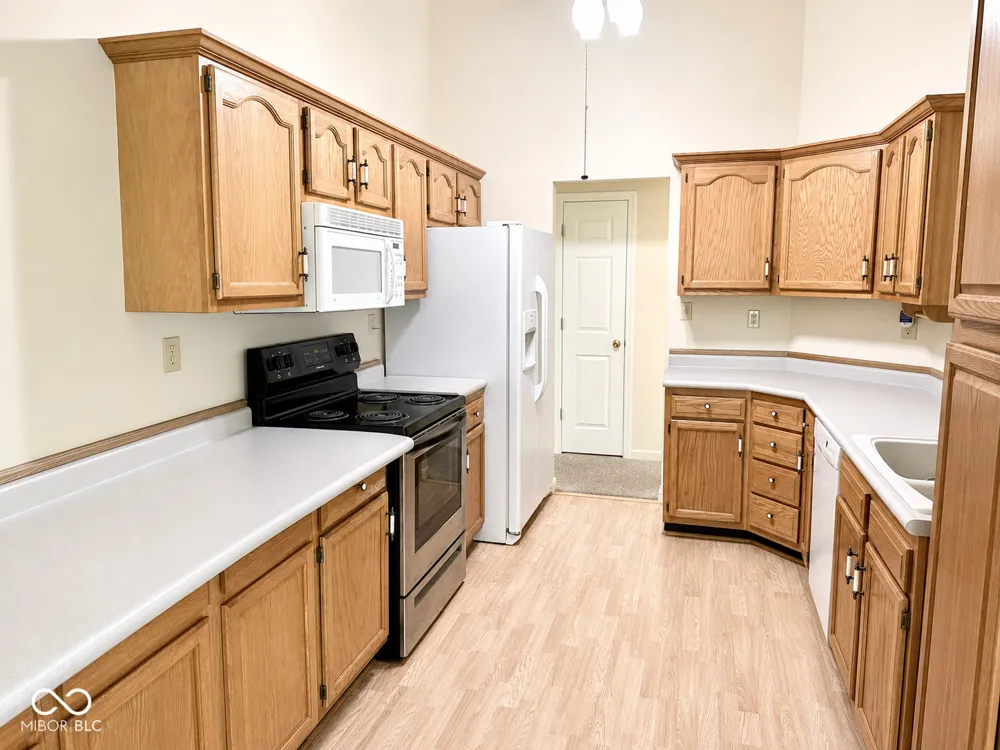 1067 Taurus Lane Franklin, IN 46131
