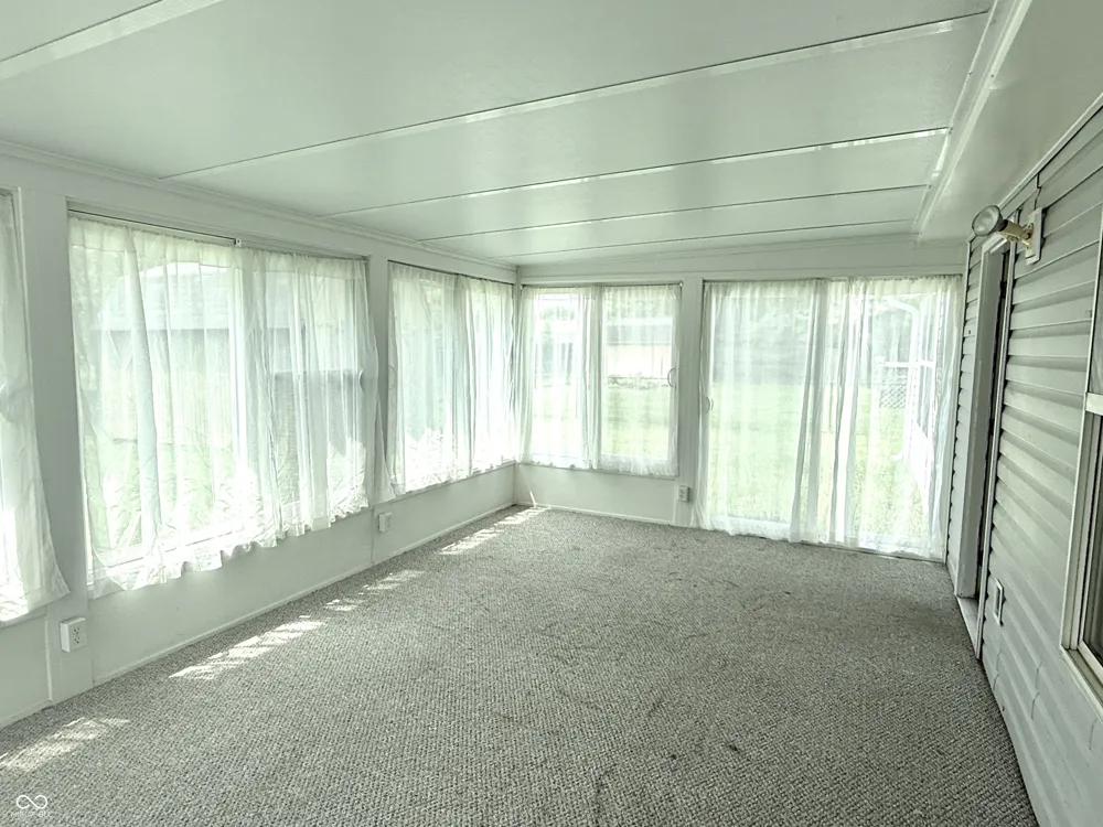 1067 Taurus Lane Franklin, IN 46131