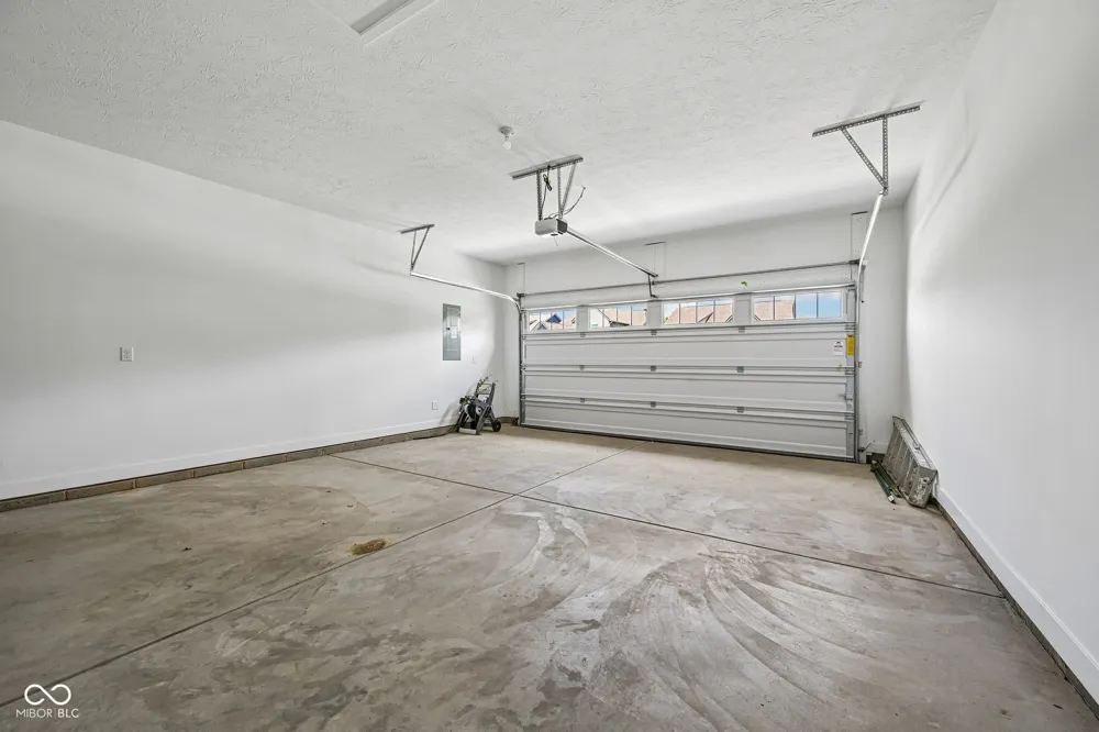 197 Derringer Avenue Westfield, IN 46074
