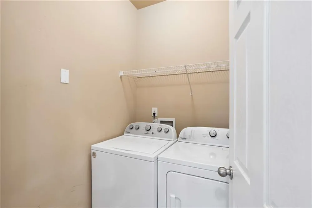 1912 E Farris Avenue East Point, GA 30344