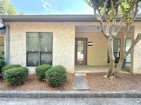 875 Old Roswell Road #G300