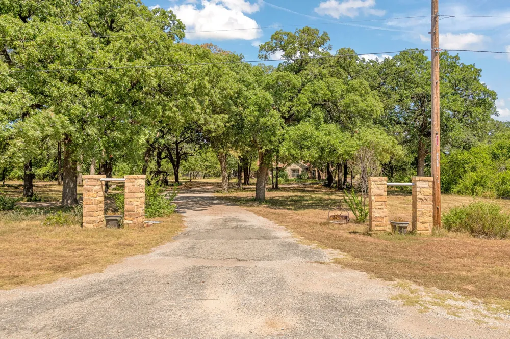 8852 Fm 603 Clyde, TX 79510