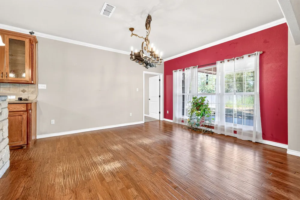 8852 Fm 603 Clyde, TX 79510