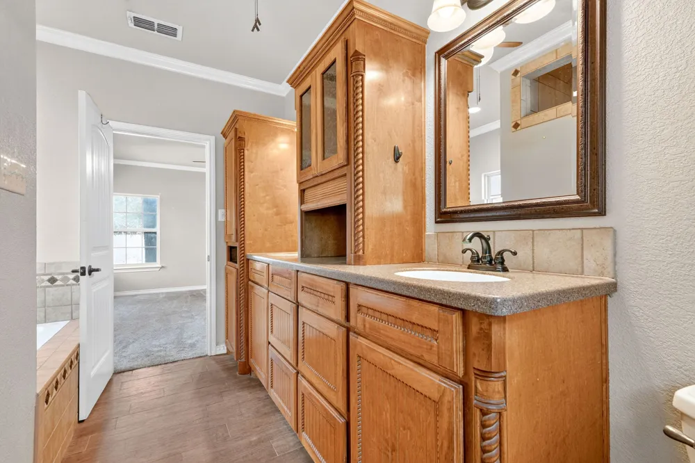8852 Fm 603 Clyde, TX 79510
